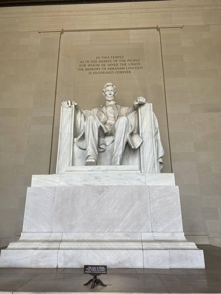 Statue d'Abraham Lincoln au Mémorial Lincoln.