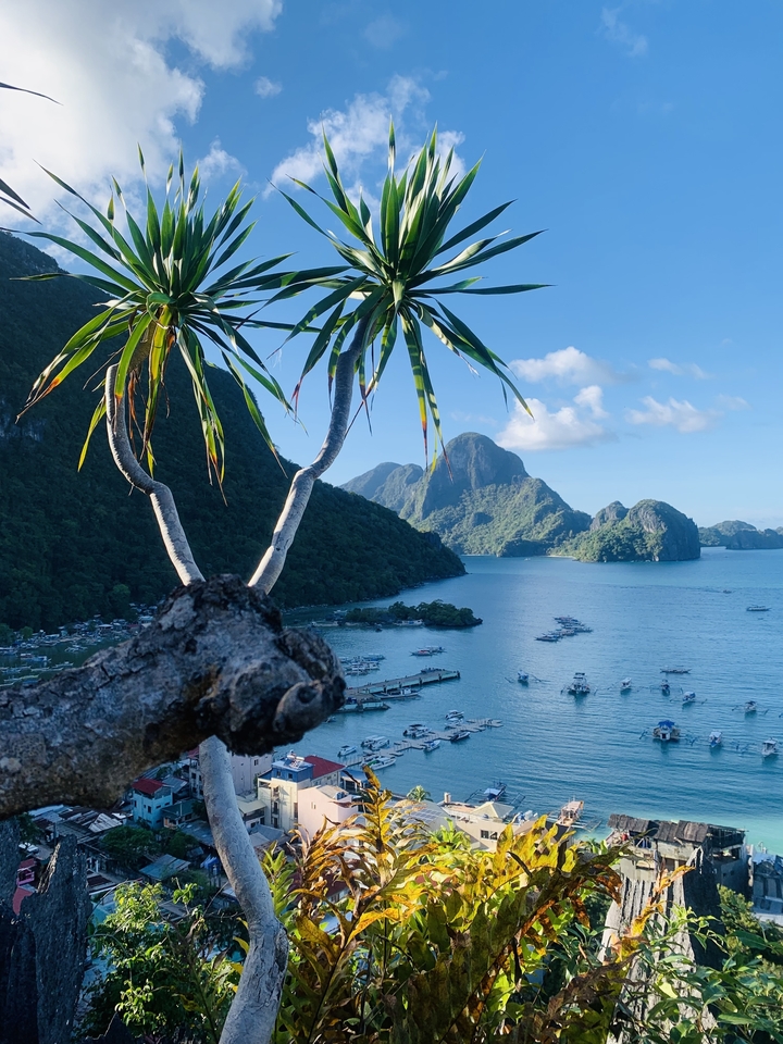 Scenic view of a bay surrounded by cliffs.