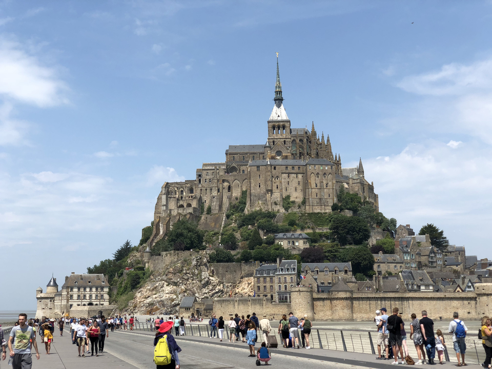 Château et village du Mont Saint-Michel.
