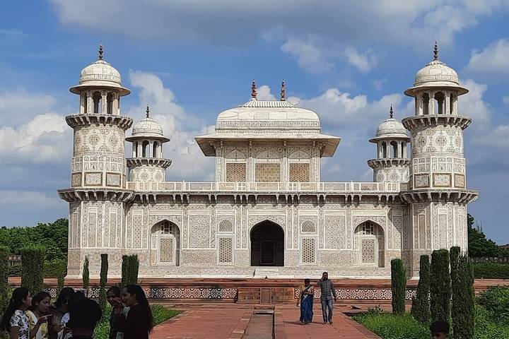 Itinerary Image 1