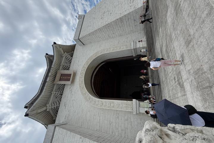 Itinerary Image 2