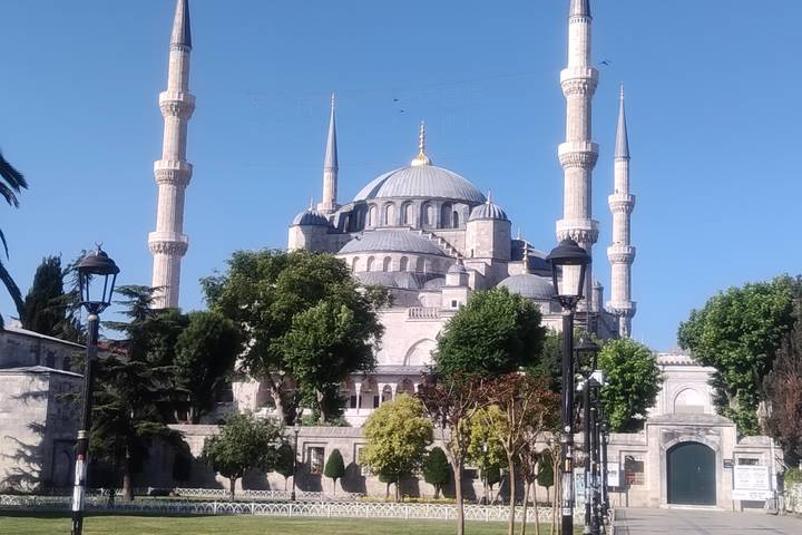 Itinerary Image 2