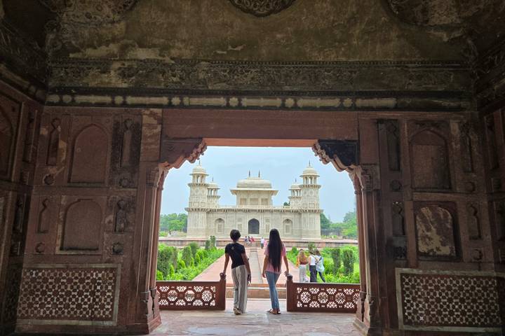 Itinerary Image 1