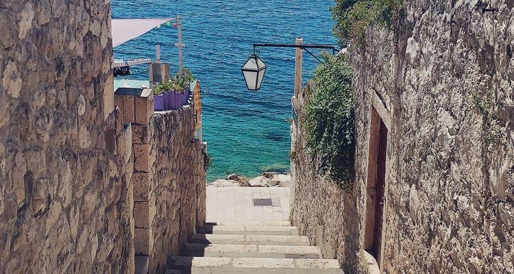 Navegar Croacia - de Split a Split - El viajero dálmata - Koda Sail 9