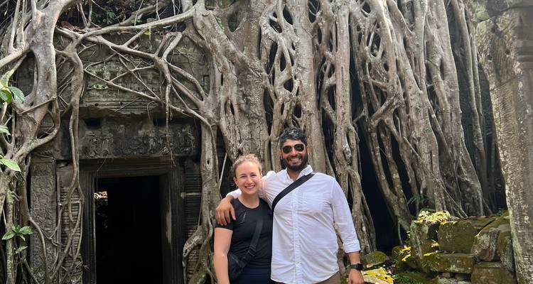 Highlight of Angkor Temples 6 Days Cambodia Tour - About Cambodia Travel & Tours 4