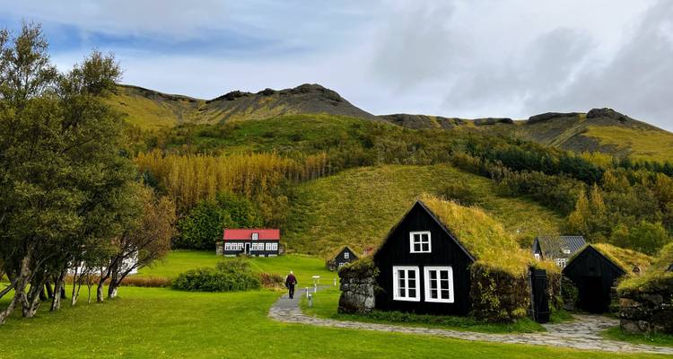 Land of the Northern Lights - 5 days - On The Go Tours 7