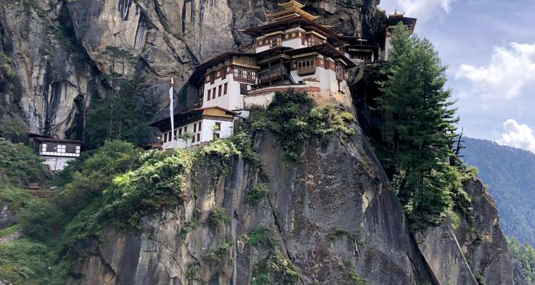 Aperçu du Bhoutan - Bhutan Acorn Tours & Travel 1