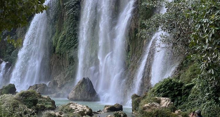 Circuit en groupe de 2 jours et 1 nuit depuis Hanoi pour les chutes d'eau de Ban Gioc - Vietnam Travel Top 1