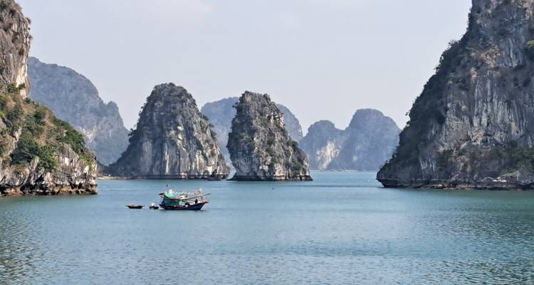 Vietnam and Cambodia - 14 Days. Departure every Saturday and Sunday from Hanoi - Legend Travel Group 2