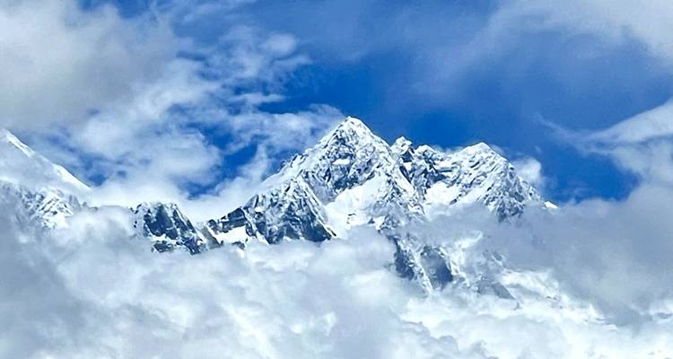 Excursión al campamento base del Everest - 12 días - Sherpa Expedition Teams 1