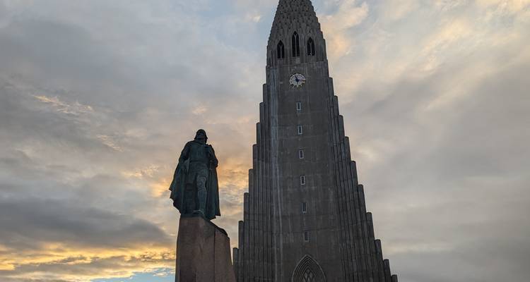 3 Day Winter Package with Golden Circle, South Coast & Aurora - BusTravel Iceland 9
