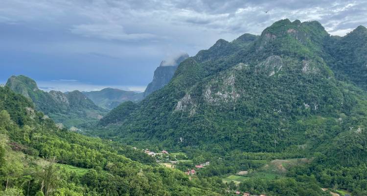 Norte de Laos: Conservación de la fauna, Permacultura y Práctica de Meditación con Monjes - GIVE Volunteers 1