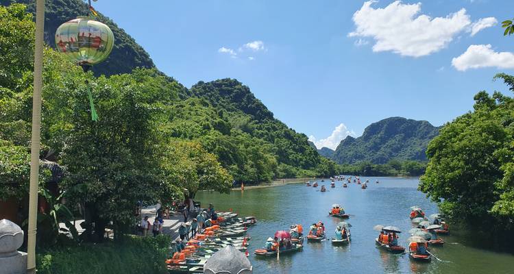 3-Day Hanoi - Ninh Binh - Ha Long Bay & Lan Ha Bay 5 Star Cruise - Ha Long Bay Lux Cruises Tours 4