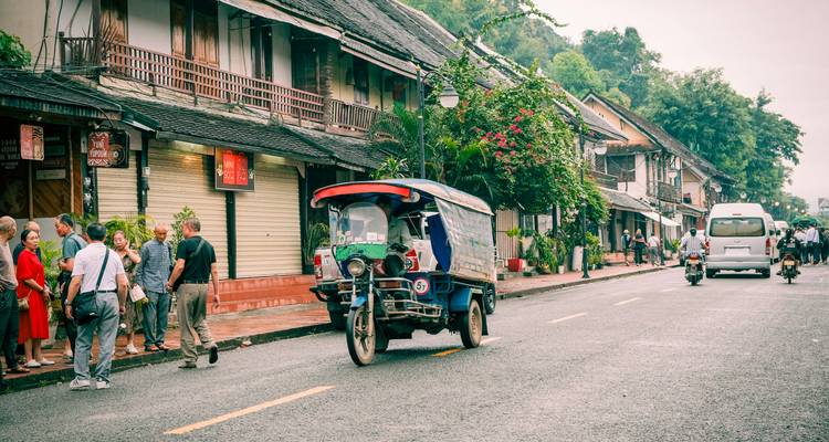 Lifetime Mekong River Cruise Tour From Chiang Mai to Luang Prabang via Huay Xai, Pakbeng - VietLong Travel 6