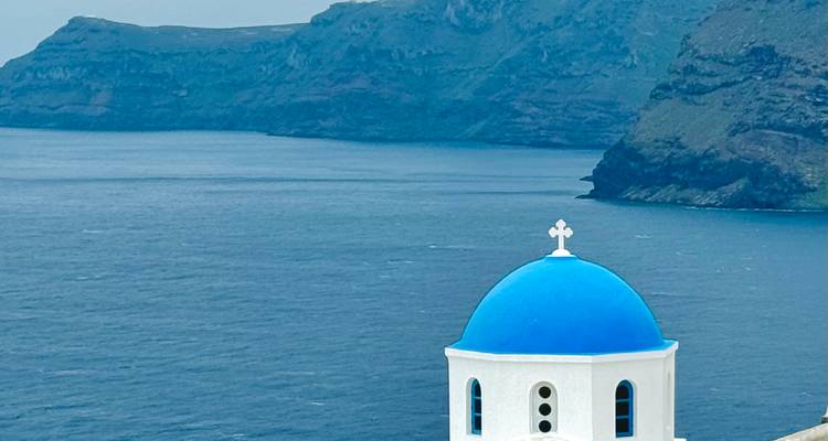 MINI SANTORINI FROM ATHENS (+transfers & ferry/flight) - Greca 2