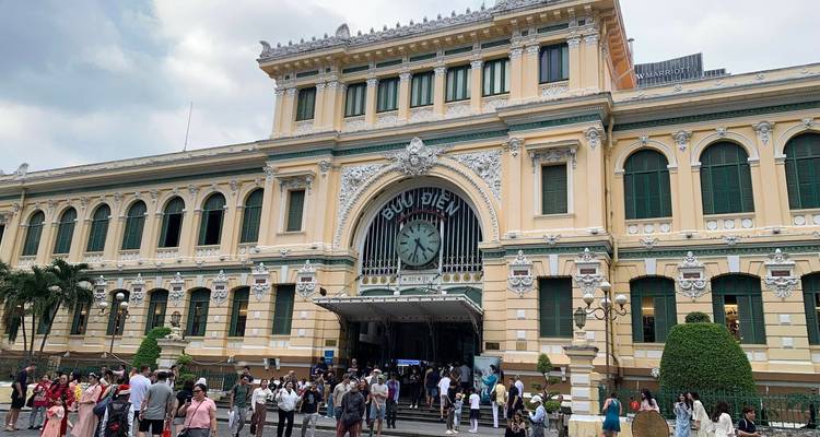 De Hanoi a Phnom Penh: un viaje cultural de 8 días - Legend Travel Group 1