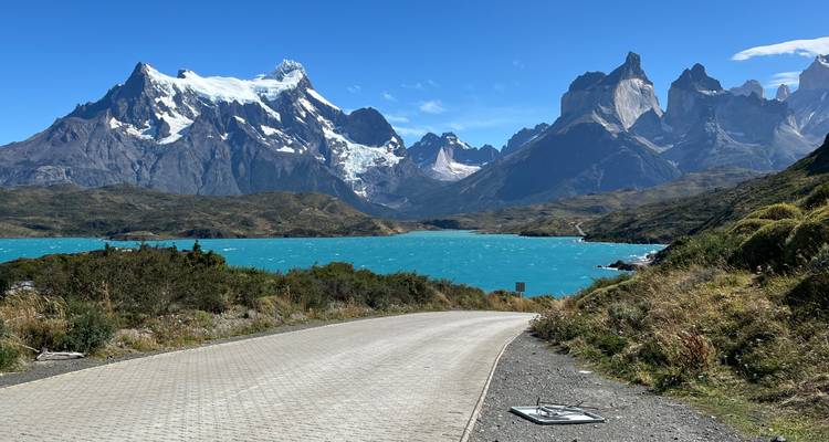 Montañas y Glaciares: Perito Moreno y Torres del Paine - People Travel and Experience 1