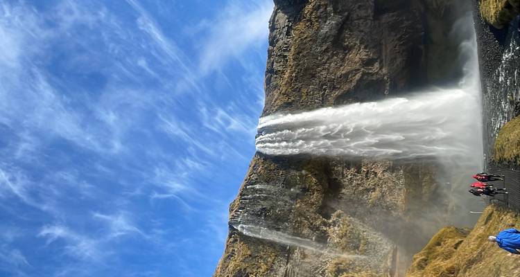 5-Day Northern Lights Hunt & Glacier Lagoon Tour - Snaeland Travel 7