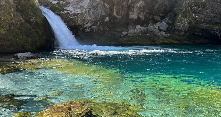 Visita semiprivada de un día a Theth y el Ojo Azul desde Tirana / Shkoder - Choose Balkans 3