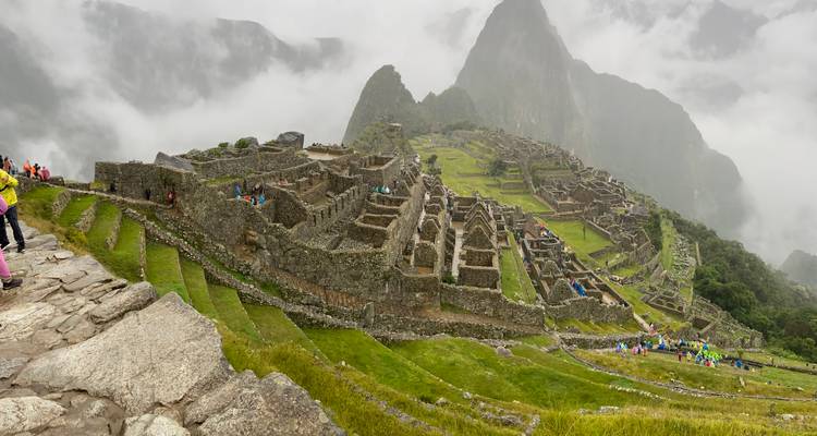 4 JOURS DE VOYAGE À TRAVERS CUSCO, LA VALLÉE SACRÉE ET MACHUPICCHU - Waman Adventures 1