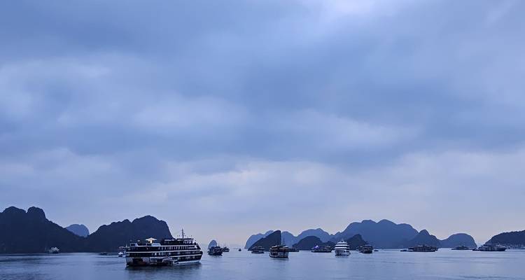 Vietnam encantador 11 días - Bahía de Halong/ Hoi An/ Delta del Mekong - PrestiGo Asia 1