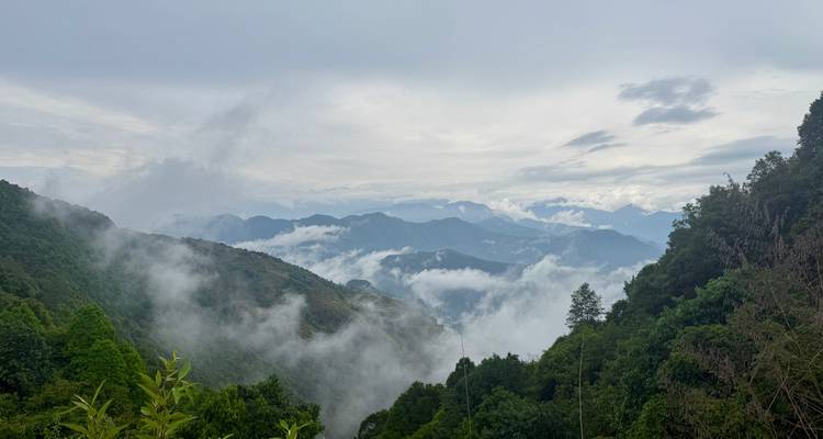 Trekking Chisapani Nagarkot - Nepal Hiking Trek 1