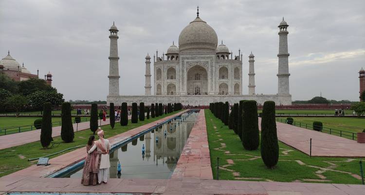 India Golden Triangle Tour with Nepal - World Travel Experiences 9