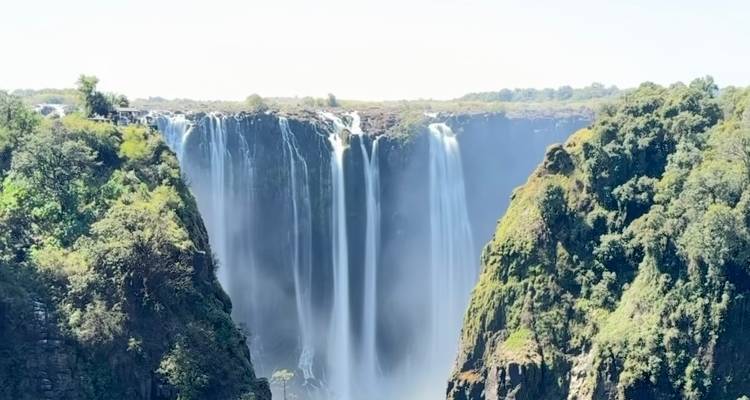 An expansive view of Victoria Falls.
