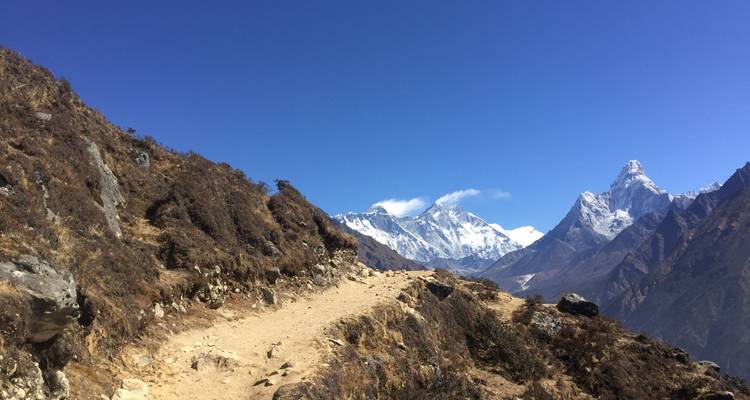 Trek au camp de base de l'Everest pour 2025/2026 - Himalaya Heart Treks & Expedition[P] Ltd  10