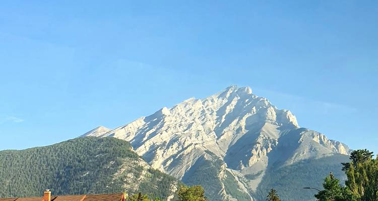 Rockies Summer Classic Tour - Discover Canada Tours 9