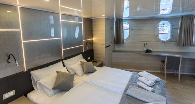 adriatic cruises kompas