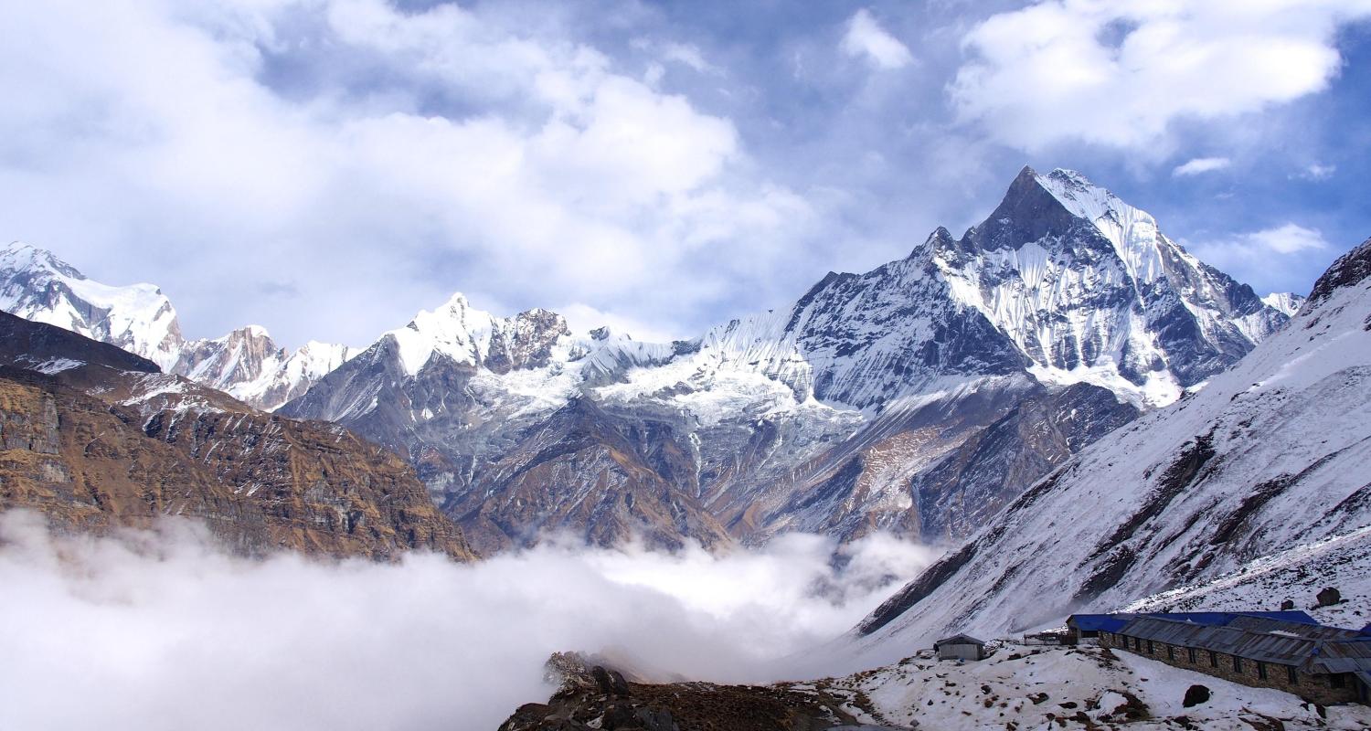 Circuits aux Montagnes de l'Himalaya