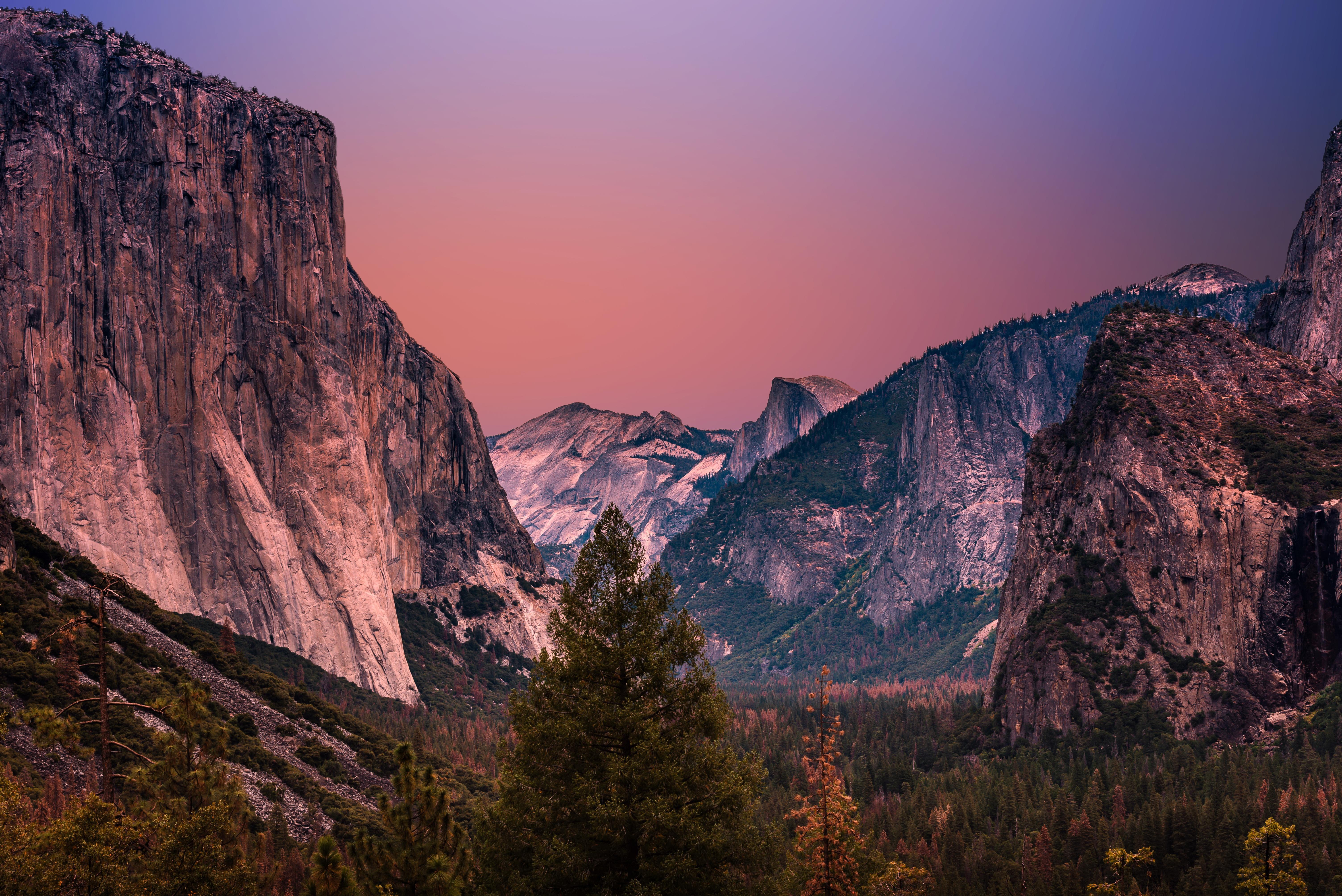 Yosemite National Park Tours »