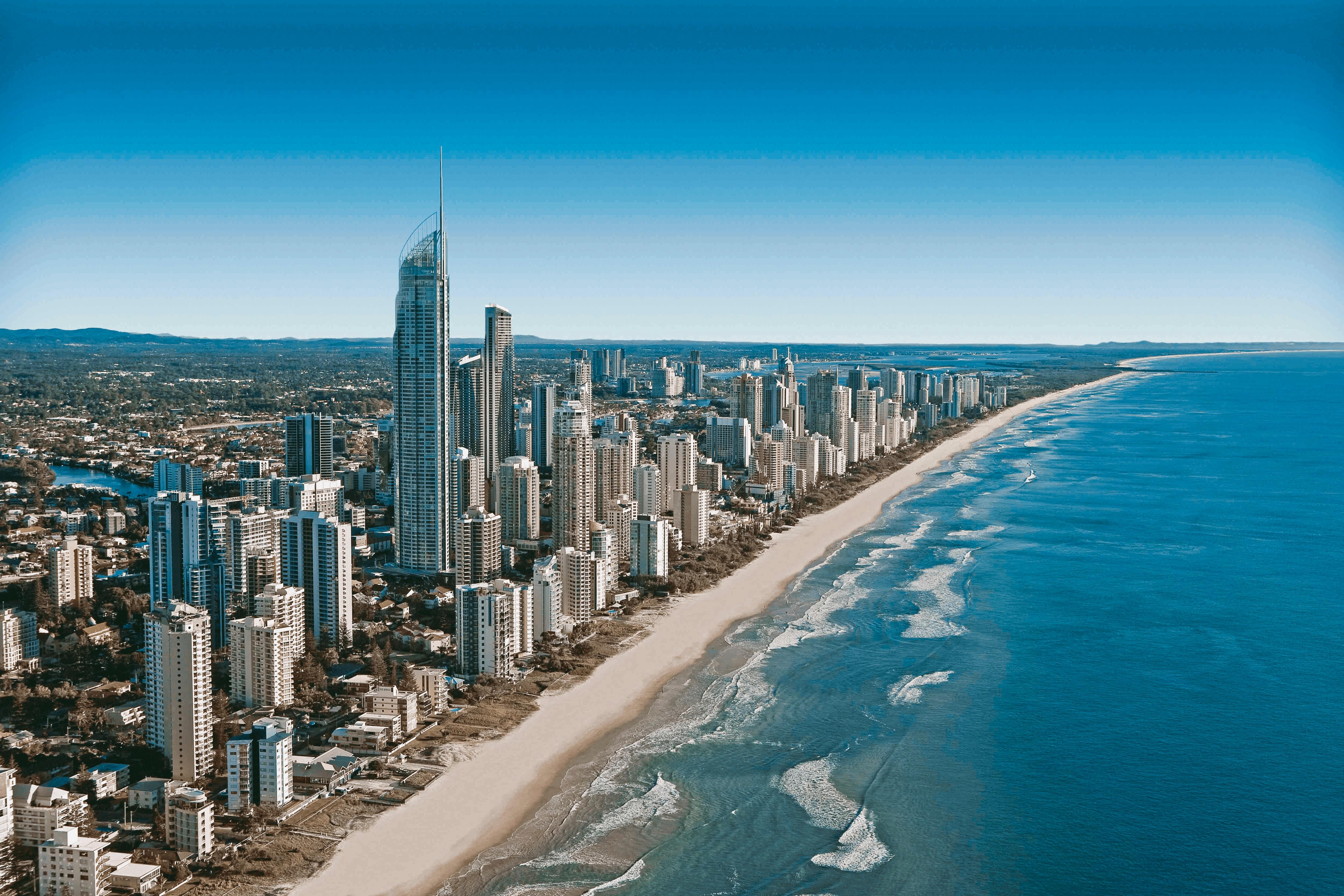 multi day tours queensland