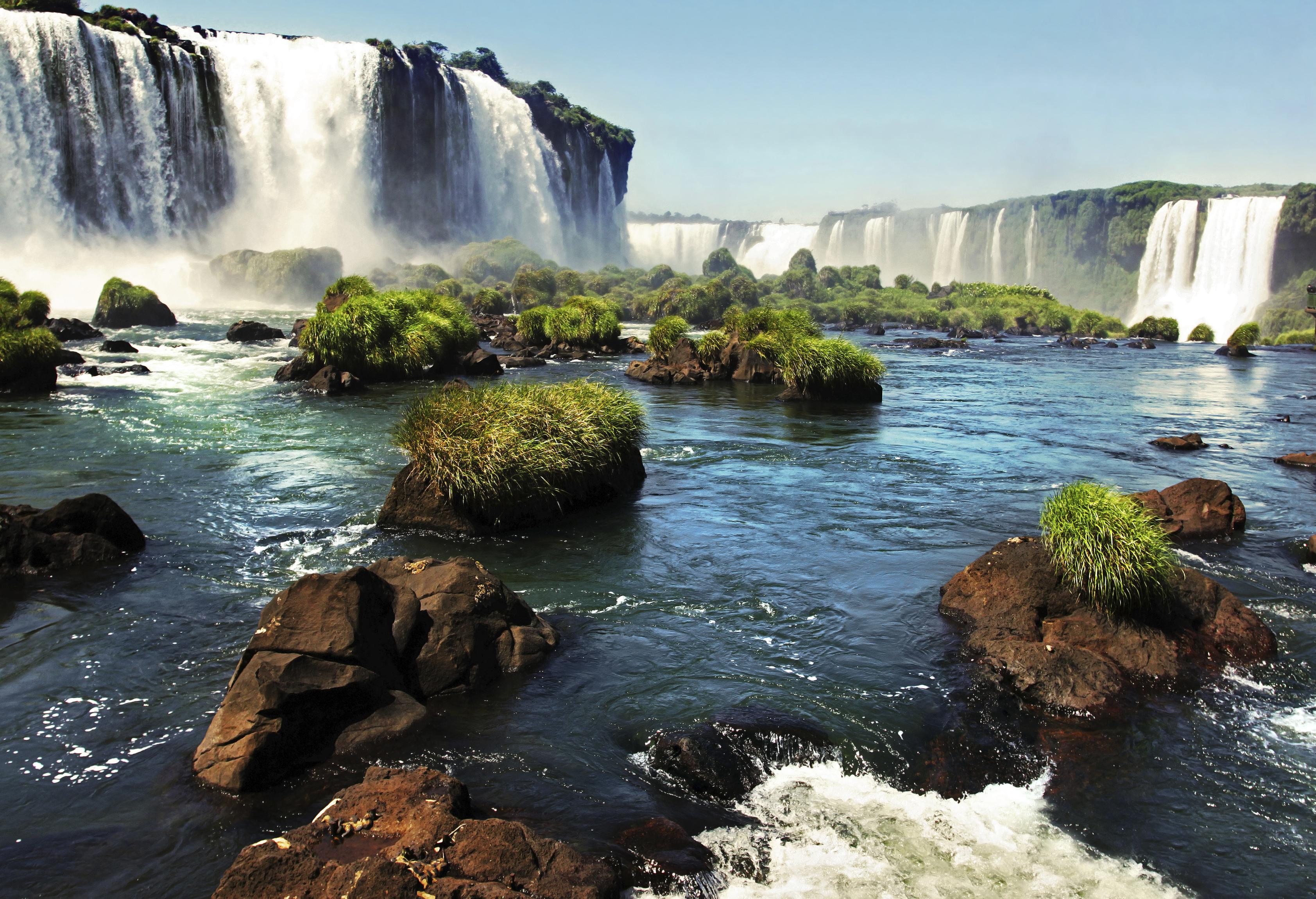 10 Best Iguazu Falls Tours & Vacation Packages 2021/2022 - TourRadar