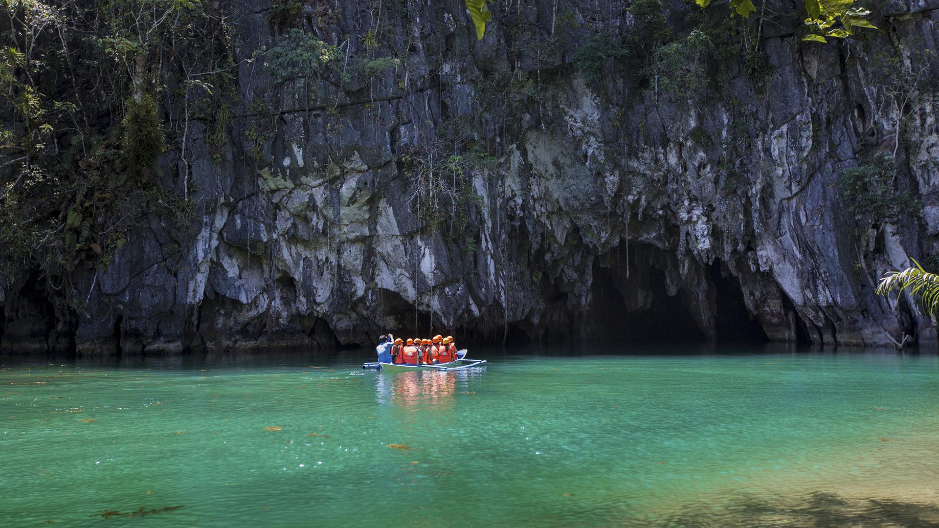 puerto princesa travel and tours