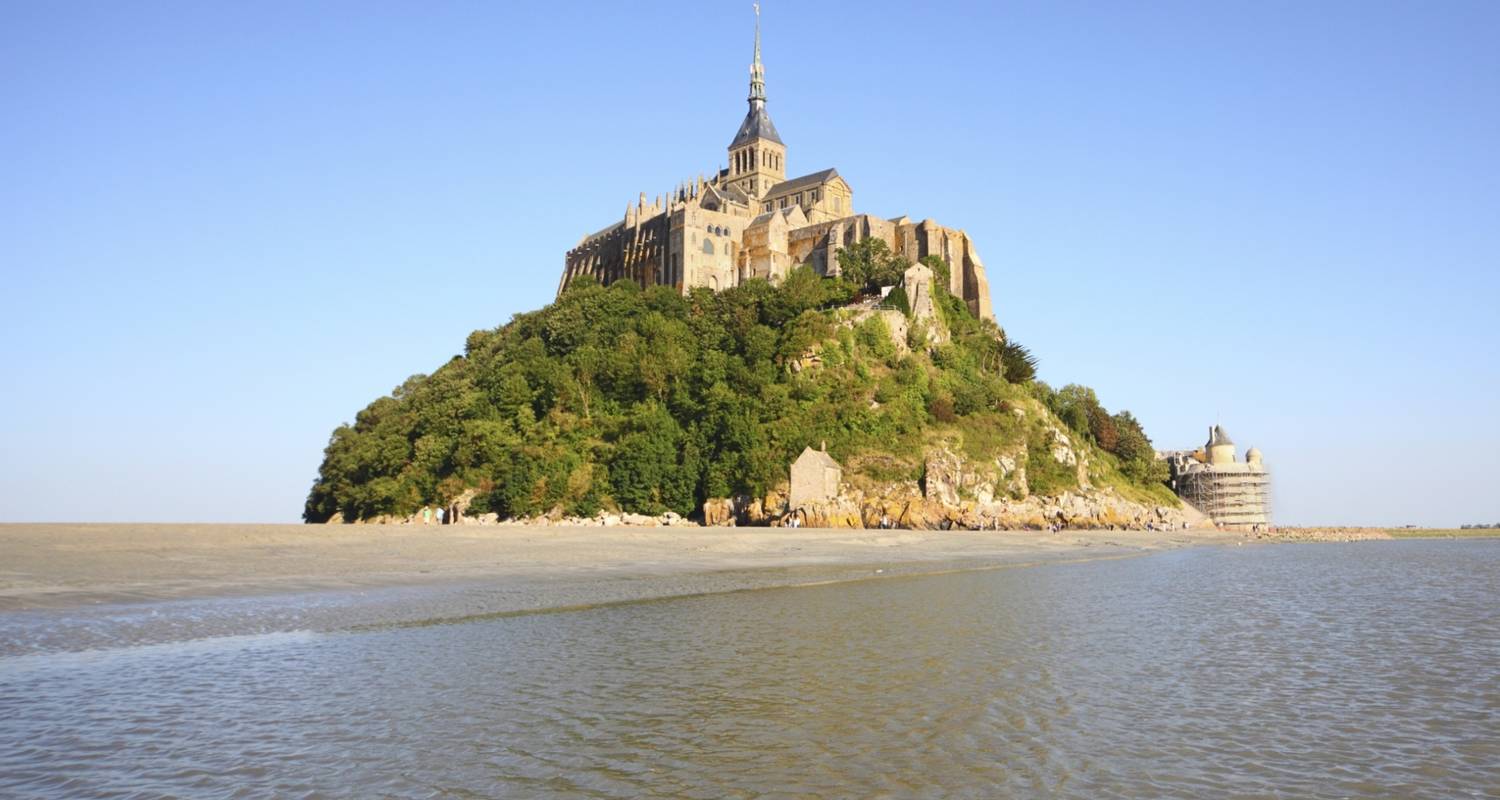 Mont Saint Michel from Paris Tours - Day Trip - PARISCityVISION