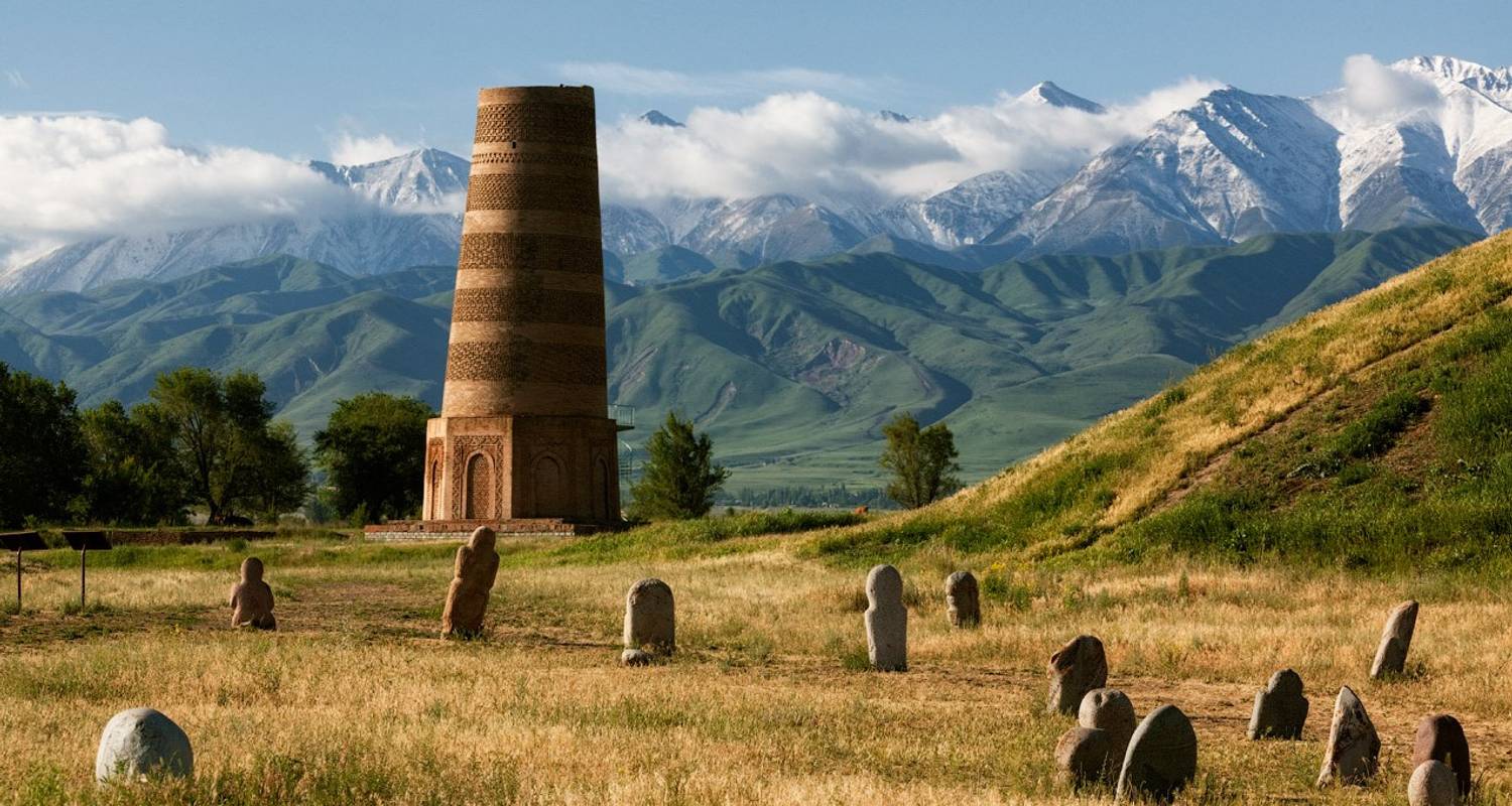 Travel across two countries of Central Asia (Uzbekistan and Kyrgyzstan) - Silk Road Destinations