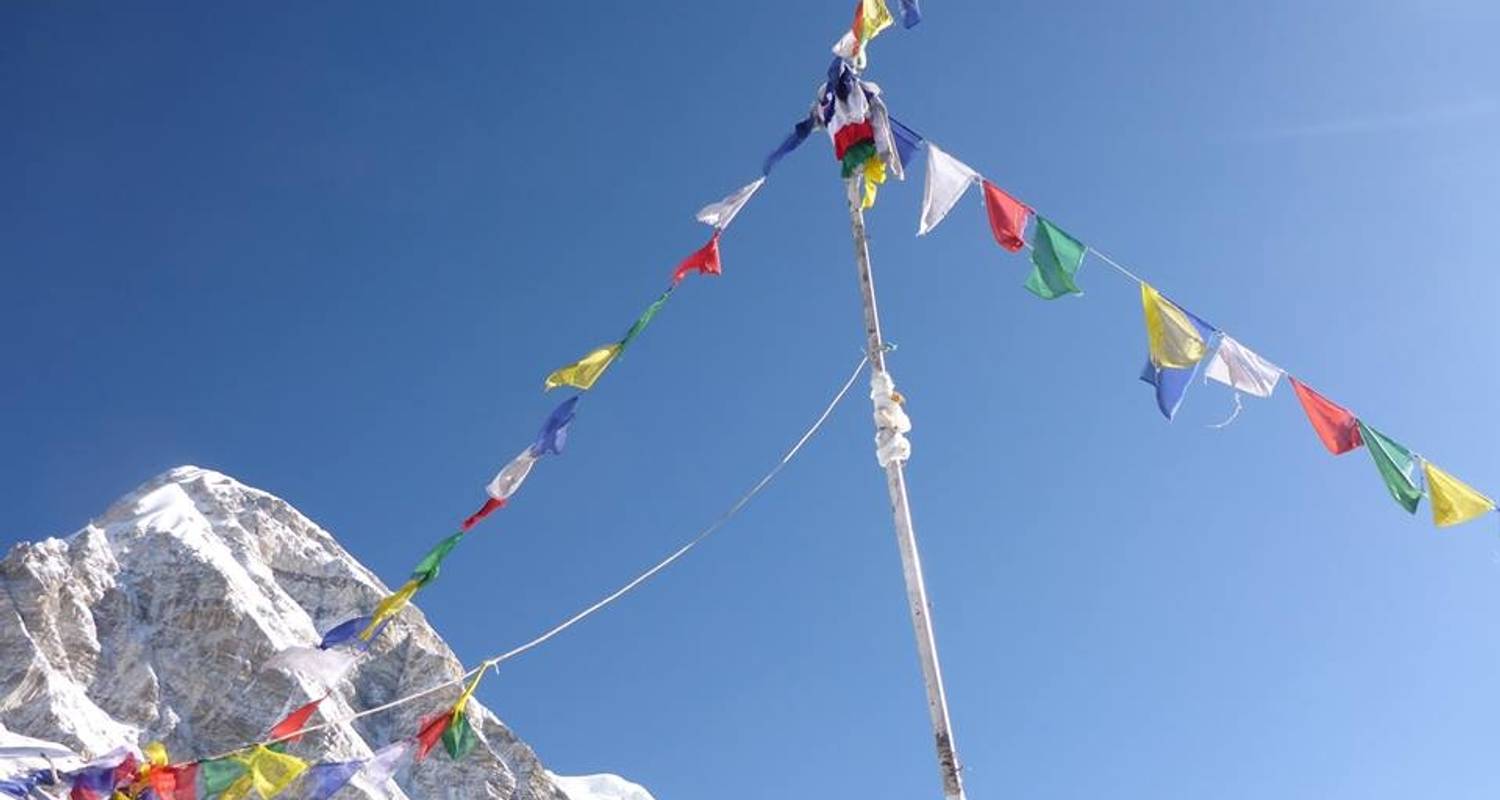 Gokyo Everest Circuit Trek 16 jours - Nepal Nomad Trekking Pvt. Ltd.