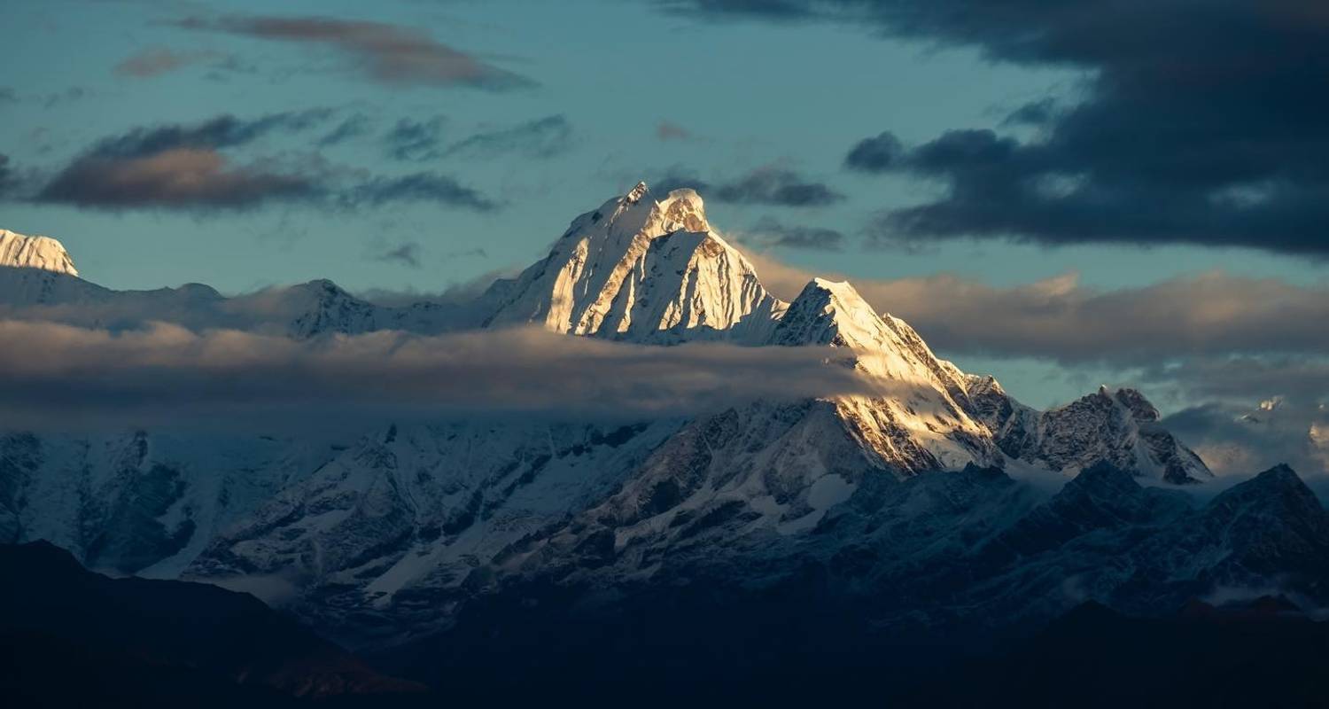 Langtang Valley Trek - Outshine Adventure 