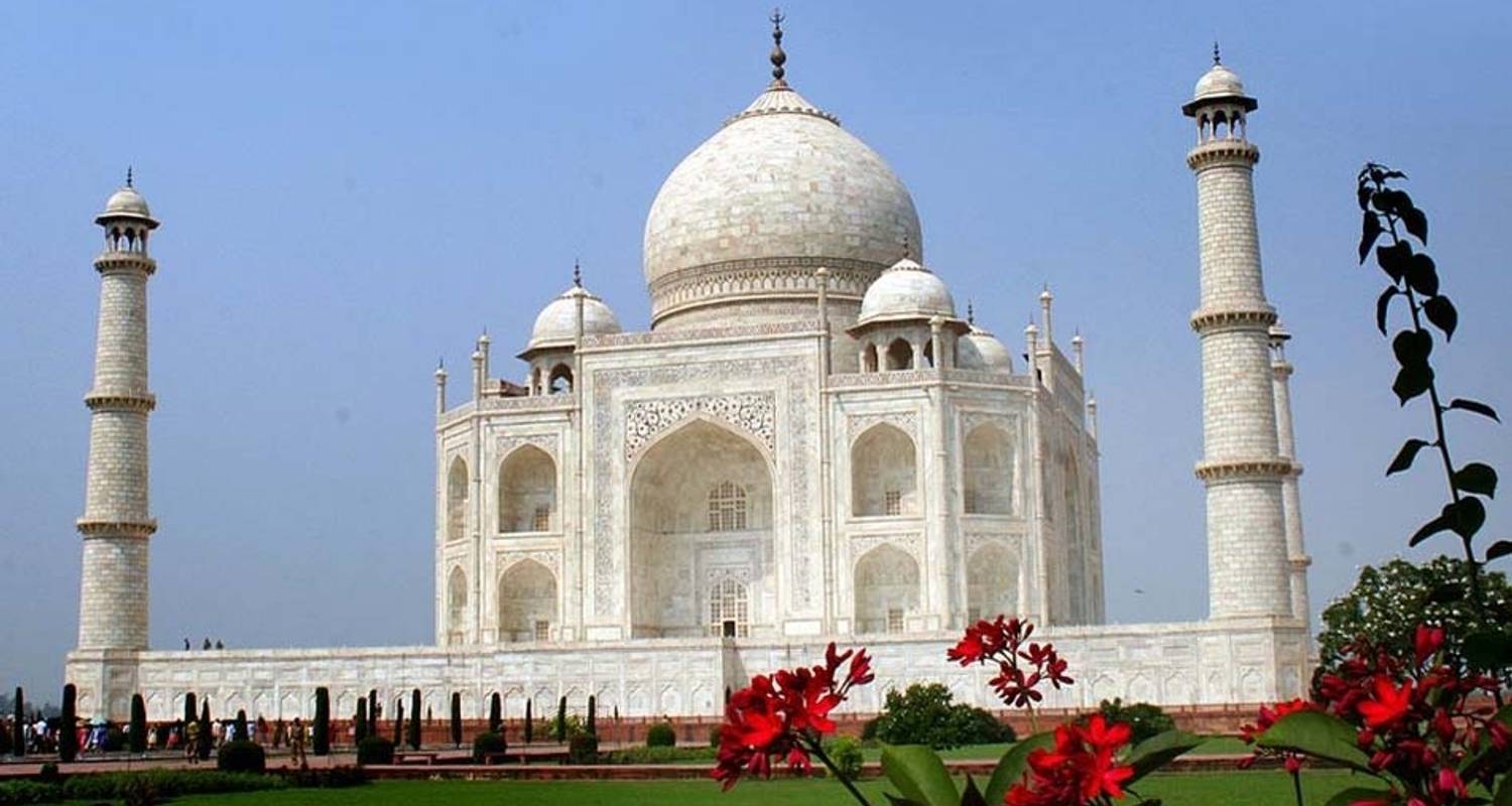 Taj Mahal & Agra Privatrundreise mit dem Schnellzug - 2 Tage - Raj Tour & Travel