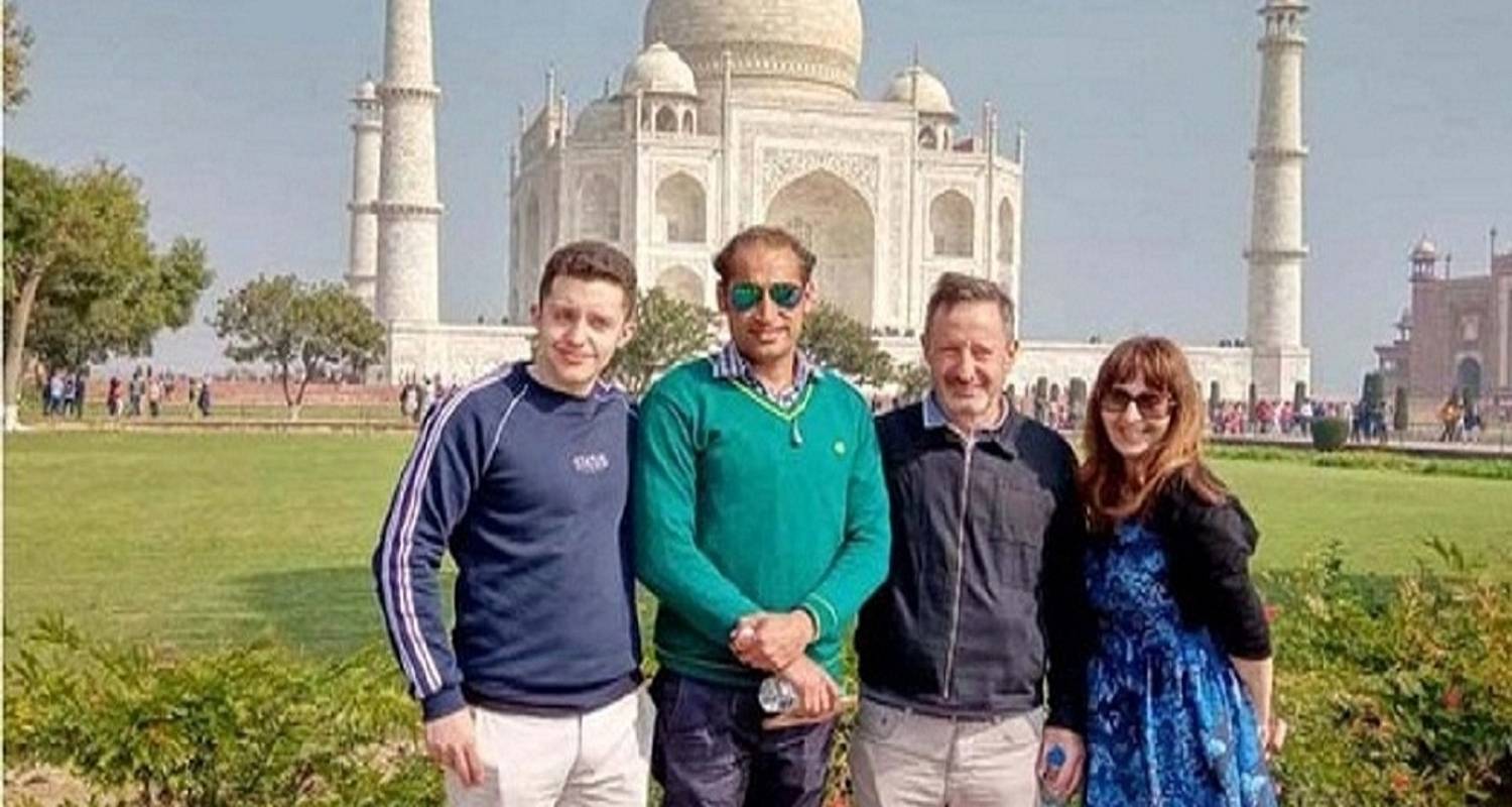 Privé-dagtour van Delhi naar Taj Mahal bij zonsopgang - Raj Tour & Travel