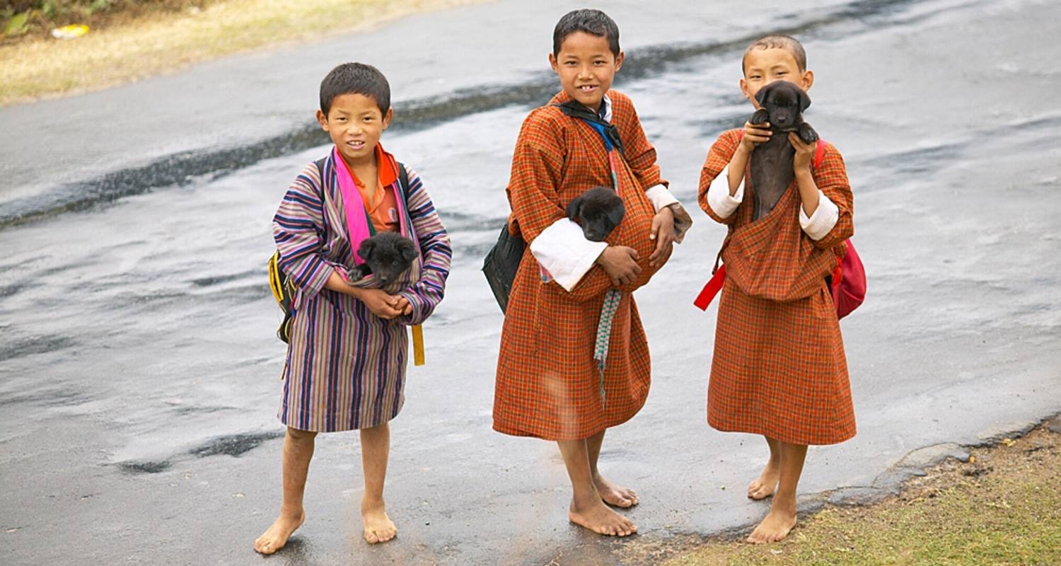Bhutan Erlebnisreise in 4 Tagen - Bhutan Acorn Tours & Travel