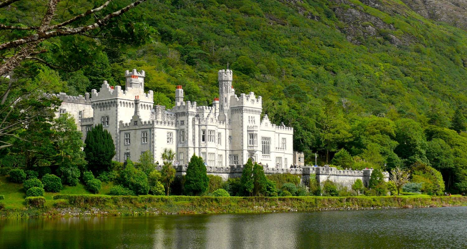 Iconic Ireland and Ashford Castle Tour 2024