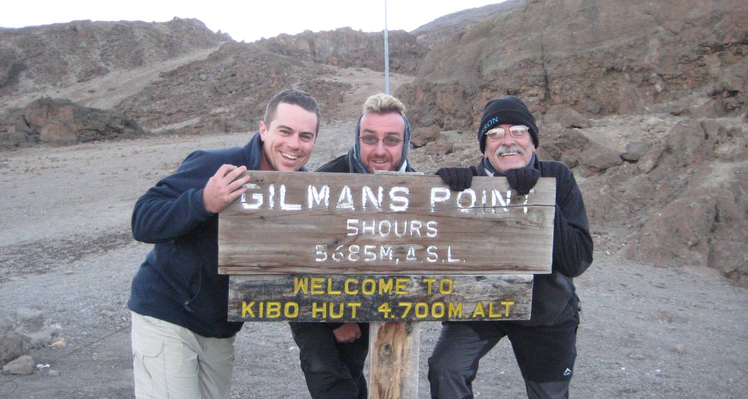 Kilimanjaro Marangu Route 7 Tage - Private Optionen verfügbar - Nomadic Adventures