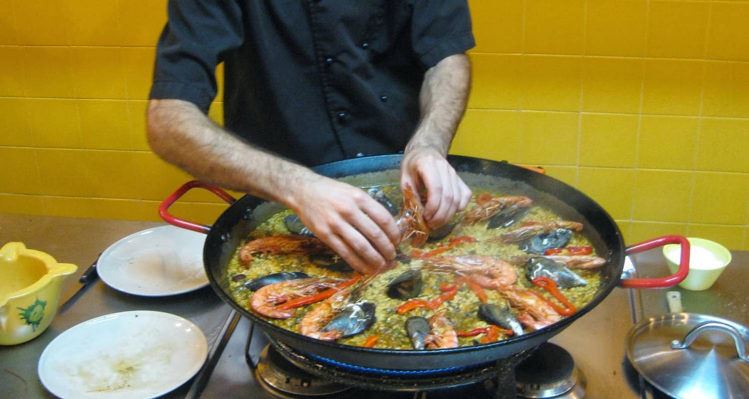 Spain by Train Singles Vacations  - 40's - 50's and 60's Singles Vacations - Best Single Travel