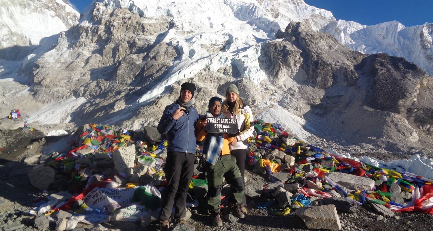 Everest Base Camp Trek 11 days - Mega Mount Treks and Expedition Pvt.Ltd. 