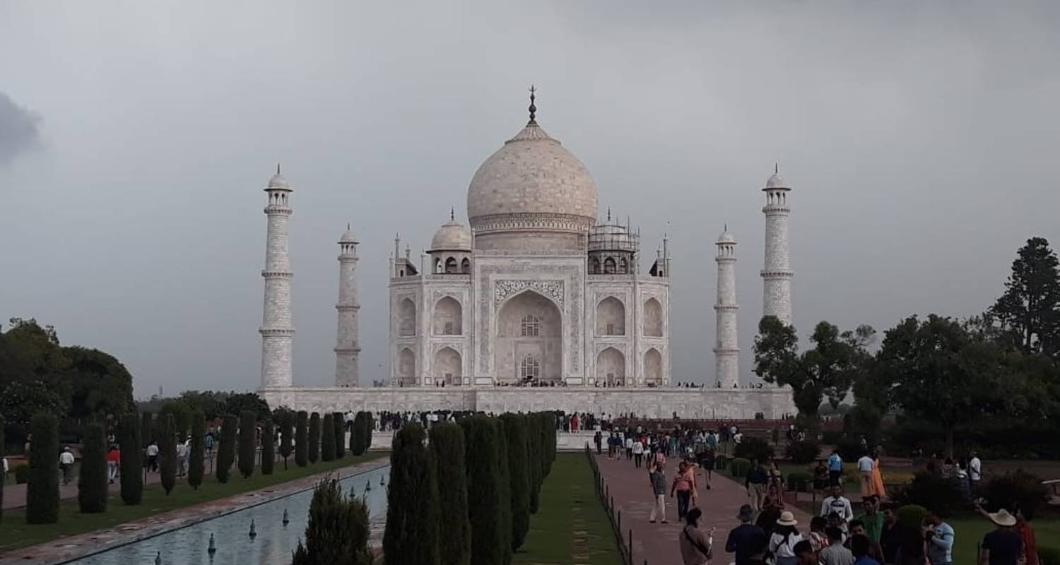 4 Days Golden Triangle Tour Package With Accommodation - Arush Tours