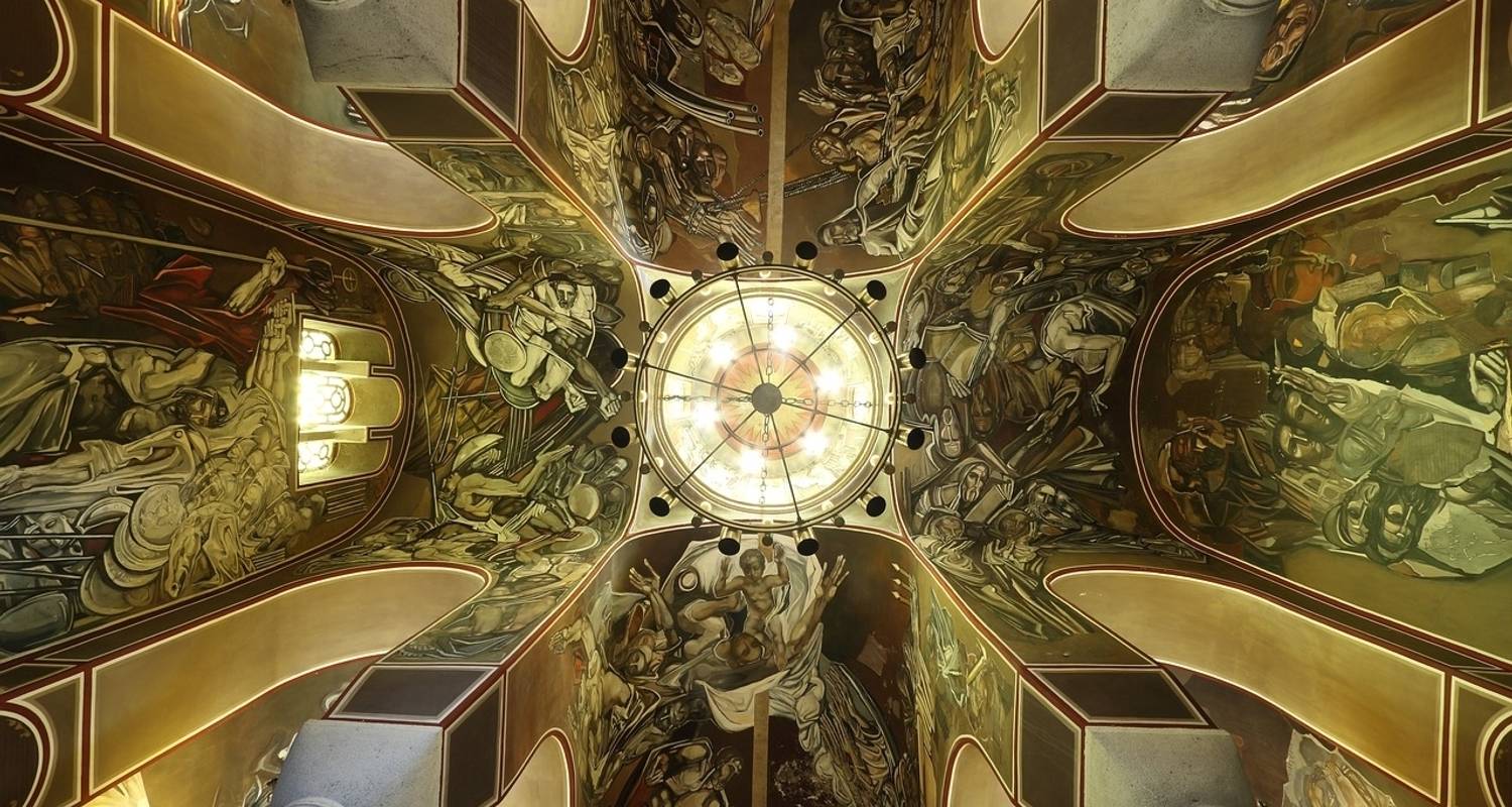 Legends of Emperors and Crusaders , Wines, Traditional Cuisine. Museum Towns and Villages