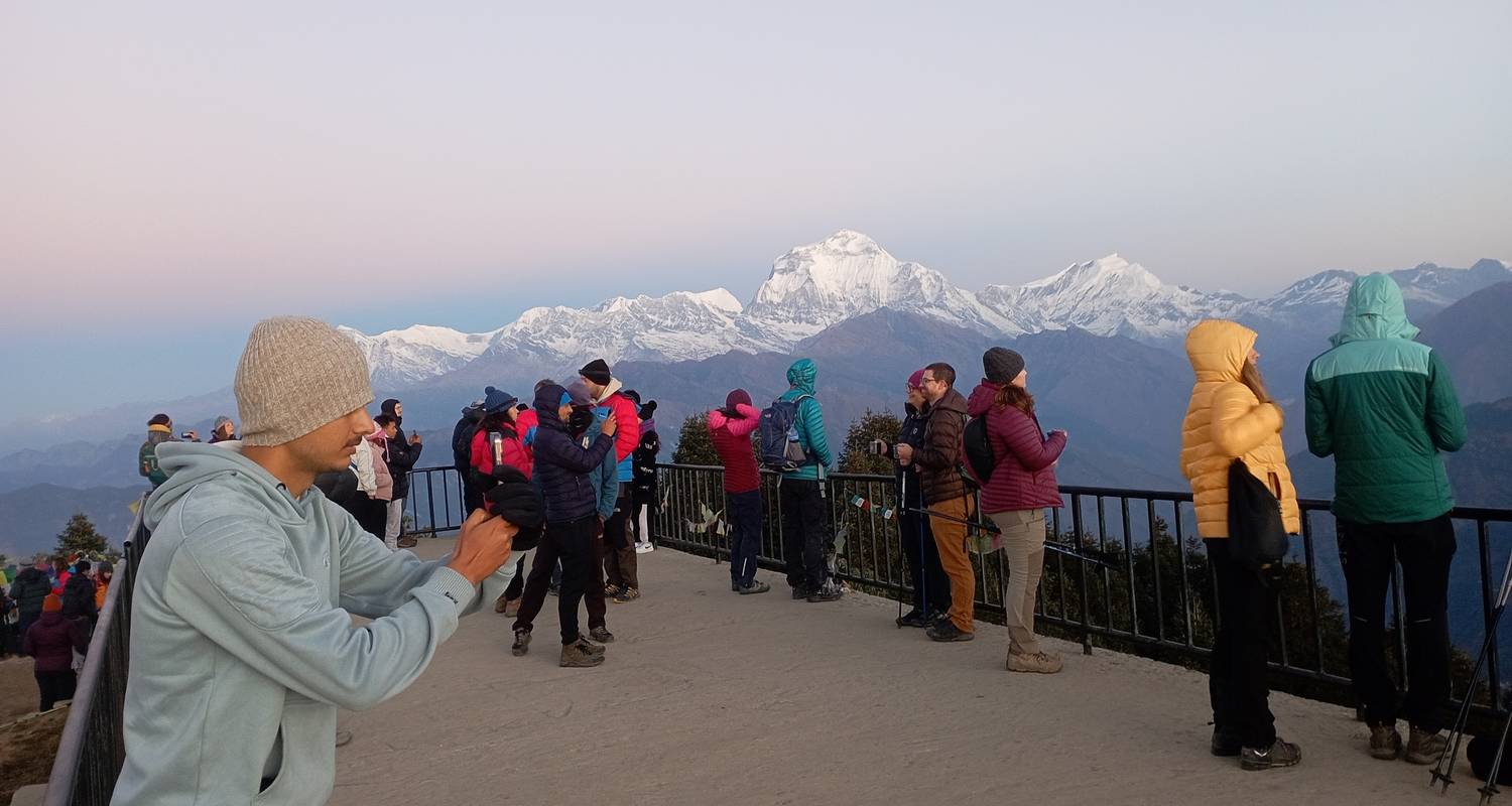 Ghorepani Poon Hill Trek mit Wildlife Abenteuer - Himalayan Sanctuary Adventure